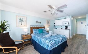 I Need A Vacay Now! Remodeled Studio